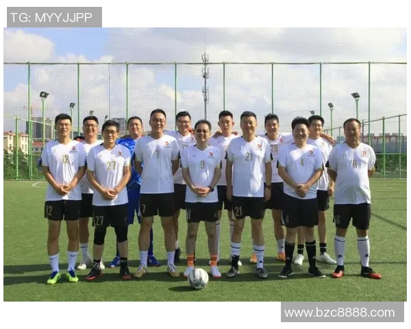 南京足球队团队协作的深度剖析与其他球队的对比研究